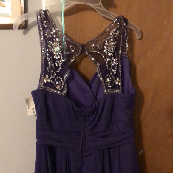 Purple dress - Picture 4 of 6